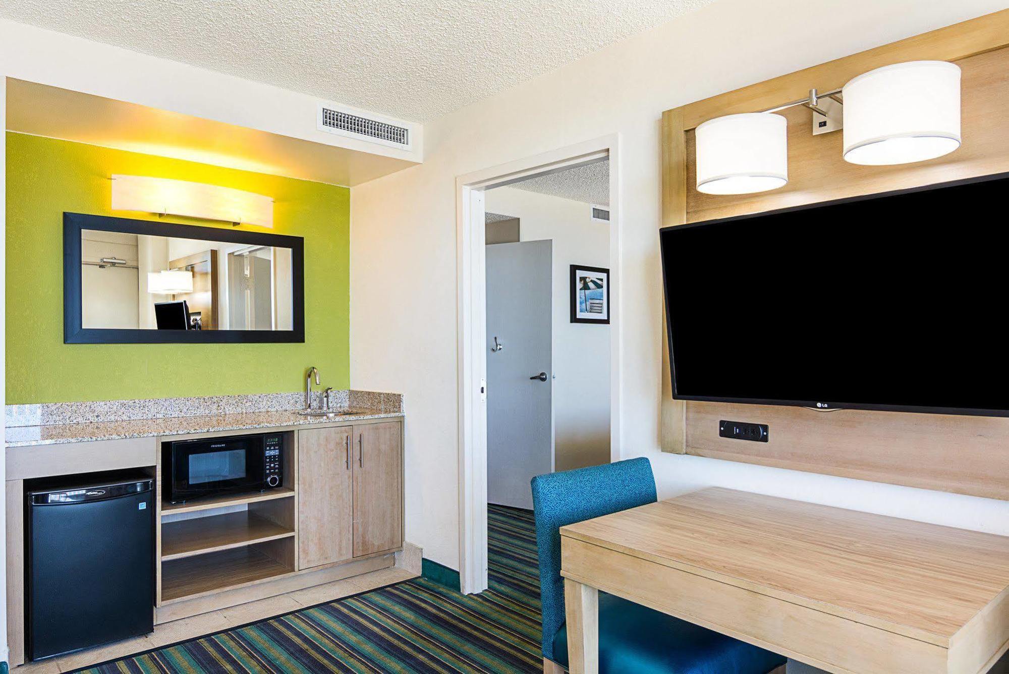 Comfort Suites Beachfront Virginia Beach Ngoại thất bức ảnh
